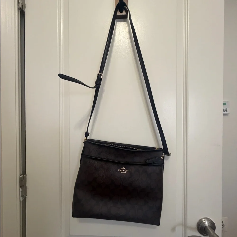 Coach Signature Crossbody Bag in Brown/Black - Picture 2 of 5